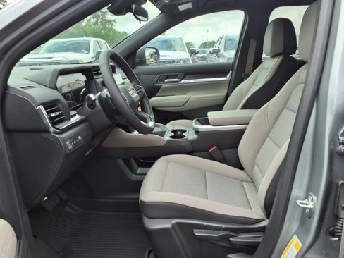 New 2026 GMC Terrain Elevation w/ LPO, Floor Liner Package image 16