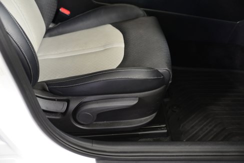 Used 2019 Kia Optima EX image 10