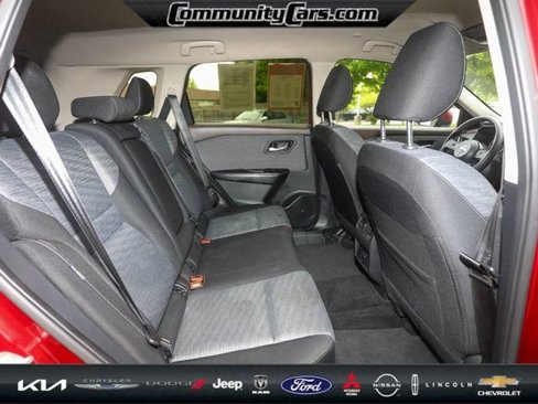 Used 2023 Nissan Rogue SV image 20