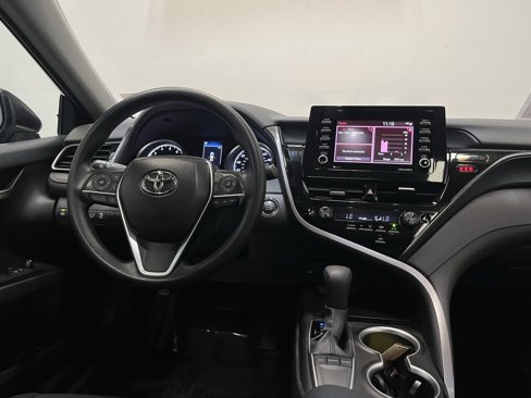 Used 2023 Toyota Camry LE w/ Convenience Package image 20
