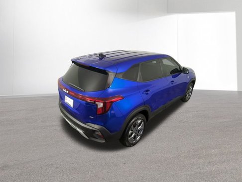 Used 2024 Kia Seltos LX image 43