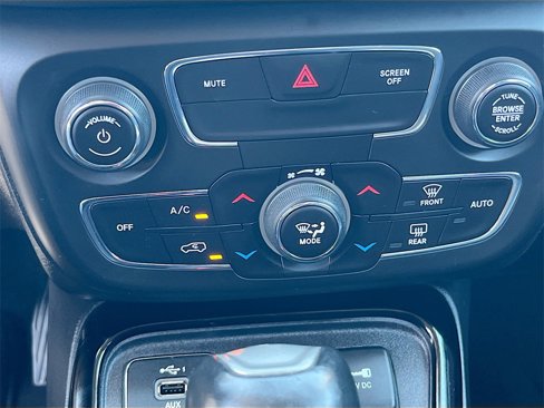 Used 2019 Jeep Compass Limited image 15