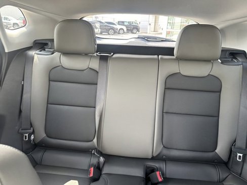 New 2025 Chevrolet Trax ACTIV w/ Sunroof Package image 32