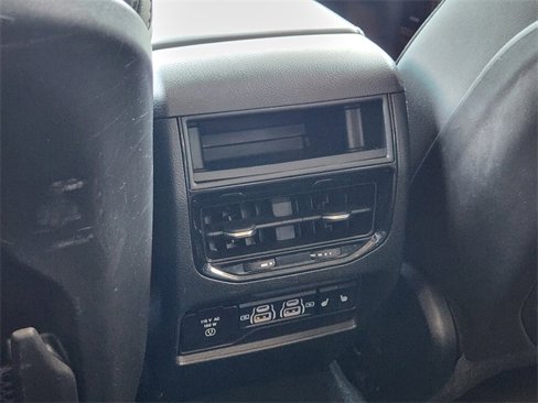 Used 2023 Jeep Grand Cherokee 4WD 4xe image 31