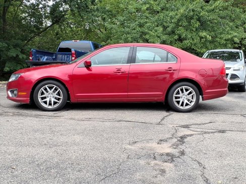Used 2011 Ford Fusion SEL image 2