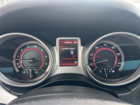 Used 2018 Dodge Journey SE w/ Blacktop Package image 27