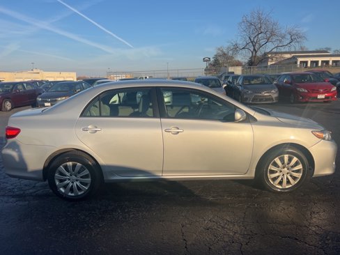 Used 2013 Toyota Corolla LE image 8