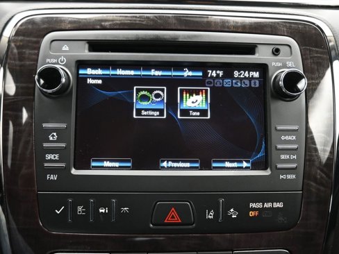 Used 2017 Buick Enclave Leather w/ Enclave Tuscan Edition image 18