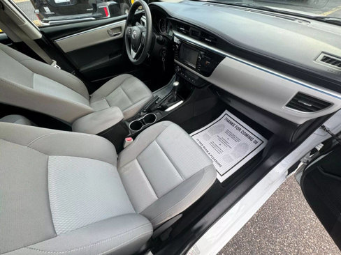 Used 2016 Toyota Corolla L image 14