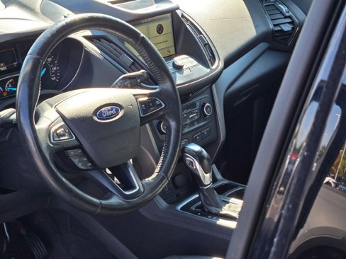 Used 2018 Ford Escape SEL image 23