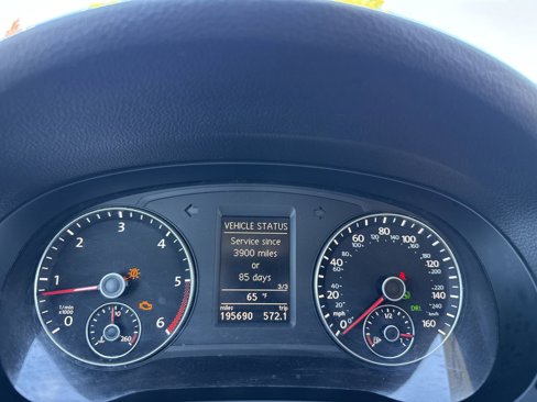 Used 2012 Volkswagen Passat TDI SE image 17
