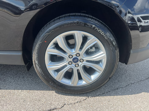Certified 2022 Ford Edge Titanium image 19