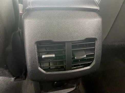 Used 2019 Ford Fusion SE image 21