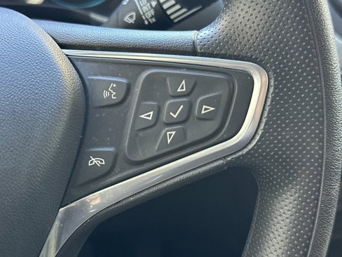 Used 2023 Chevrolet Equinox LT image 28