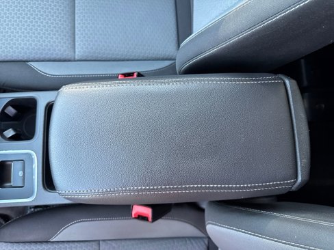 Used 2018 Ford Escape SE image 24