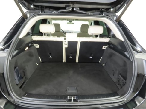 Used 2021 Mercedes-Benz GLA 250 image 28