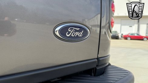 Used 2002 Ford F150 Harley-Davidson image 24