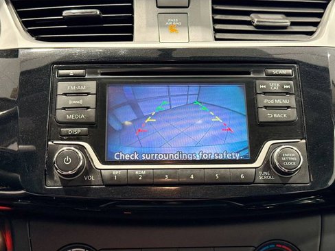Used 2017 Nissan Sentra SV image 11