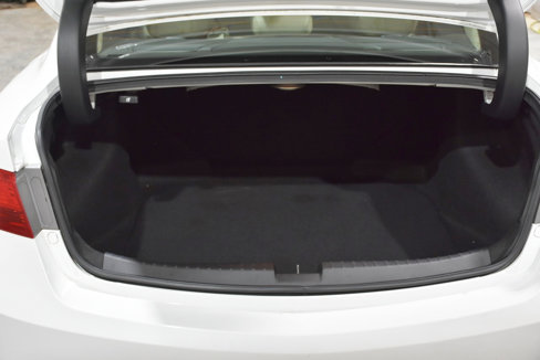 Used 2013 Acura ILX w/ Premium Package image 32