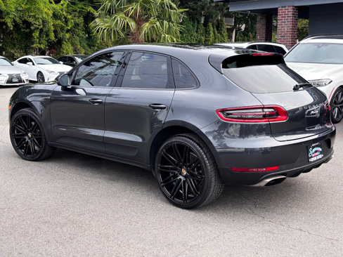 Used 2018 Porsche Macan image 12