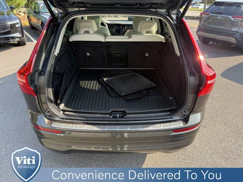 Certified 2022 Volvo XC60 B5 Momentum w/ Advanced Package image 24