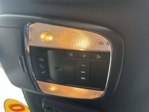 Used 2020 Dodge Durango R/T w/ Blacktop Package image 28