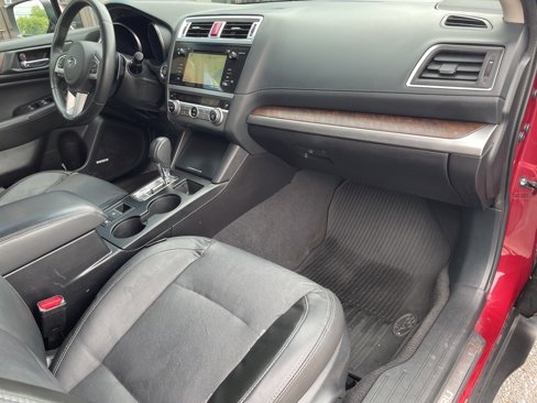 Used 2016 Subaru Outback 2.5i Limited image 32
