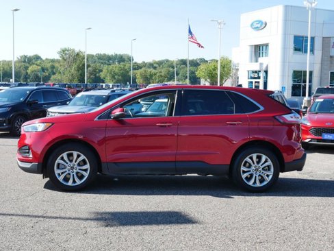 Certified 2024 Ford Edge Titanium image 4