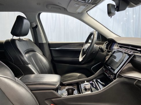 Certified 2021 Jeep Grand Cherokee L Limited image 50