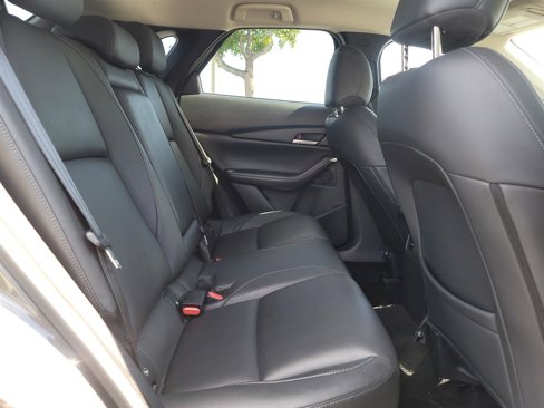 Used 2021 MAZDA CX-30 FWD 2.5 S w/ Select Package image 37