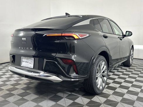 New 2025 Buick Envista Avenir image 6