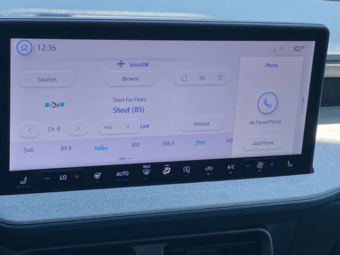 New 2025 Ford Maverick XLT w/ XLT Luxury Package image 8