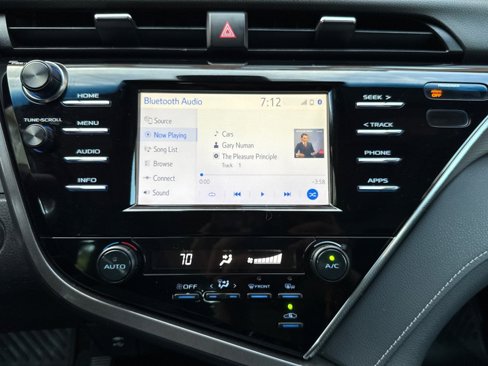 Used 2018 Toyota Camry SE w/ Moonroof Package image 20