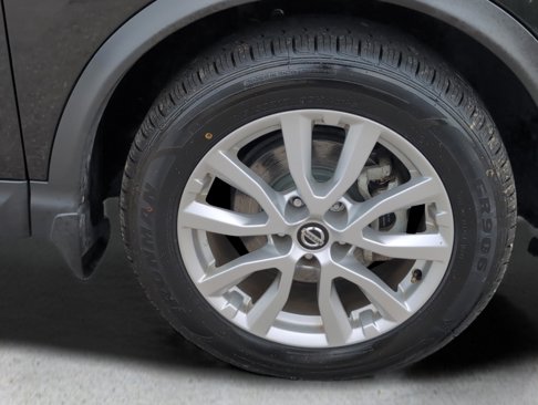 Used 2022 Nissan Rogue Sport SV image 4