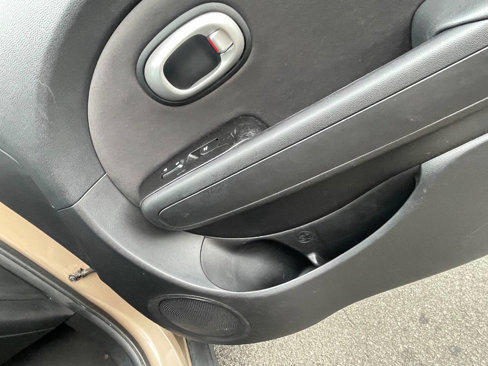 Used 2014 Kia Soul image 21