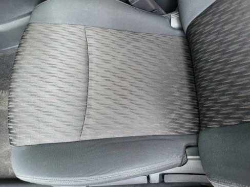 Used 2018 Nissan Rogue S image 24