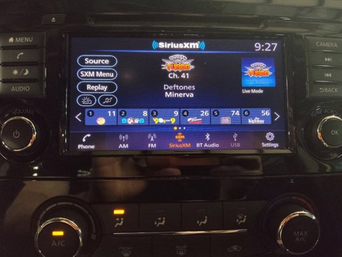 Used 2020 Nissan Rogue Sport S image 25