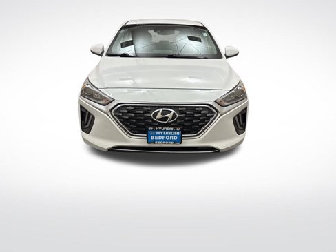 Used 2020 Hyundai Ioniq SE image 2