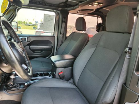 Used 2022 Jeep Wrangler Willys image 26