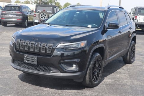 Used 2019 Jeep Cherokee Latitude Plus image 19
