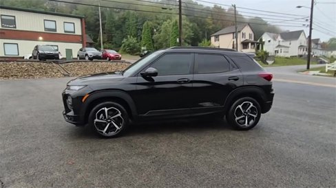 Used 2022 Chevrolet TrailBlazer RS w/ Technology Package image 6