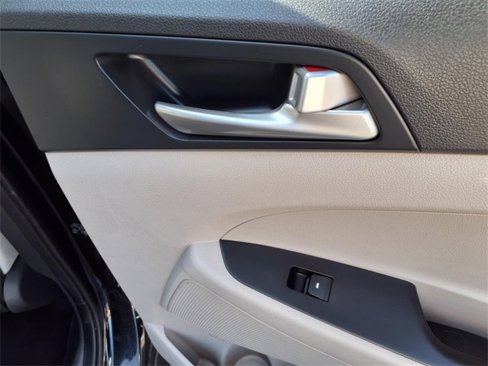 Used 2019 Hyundai Tucson SE image 24