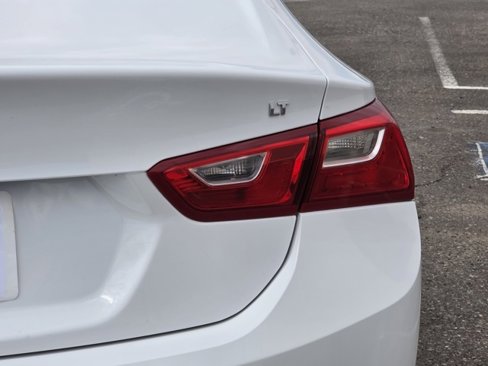 Used 2023 Chevrolet Malibu LT image 21