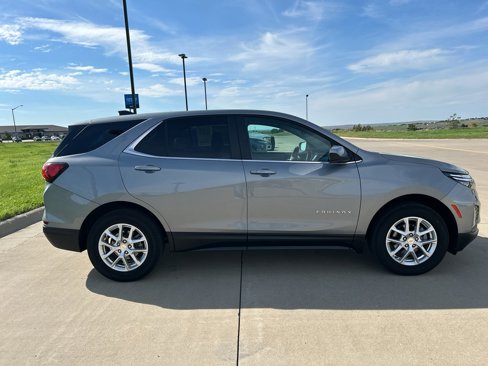 Certified 2024 Chevrolet Equinox LT image 1
