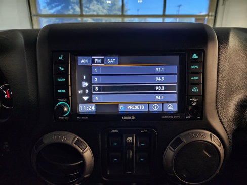 Used 2018 Jeep Wrangler Unlimited Sport S image 30