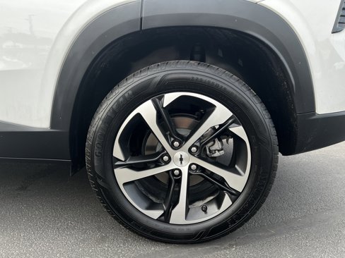 Used 2024 Chevrolet Trax RS image 6