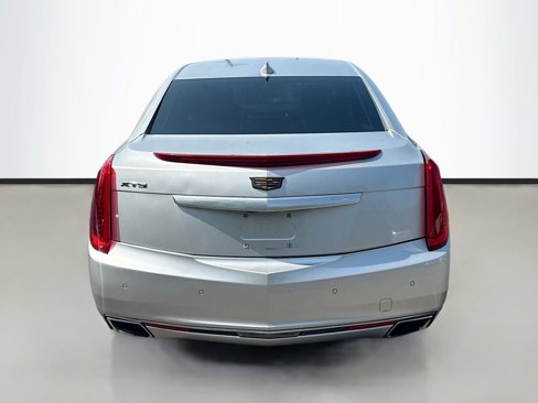 Used 2016 Cadillac XTS Luxury image 6
