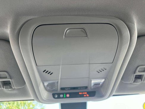 Certified 2022 GMC Terrain SLE w/ Driver Convenience Package image 52