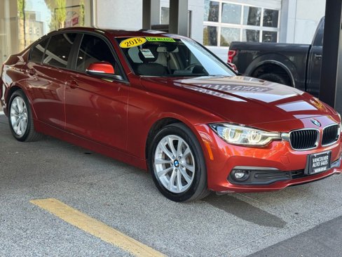 Used 2018 BMW 320i Sedan w/ Convenience Package image 9