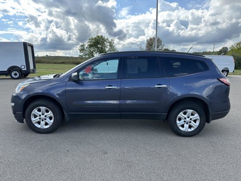Used 2013 Chevrolet Traverse LS image 2